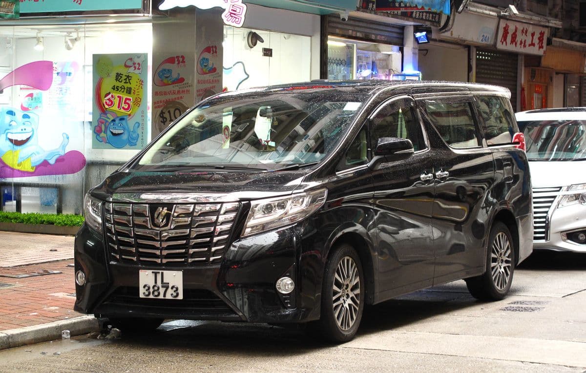 Vellfire vs Alphard: Which Luxury MPV Should You Rent in KL?