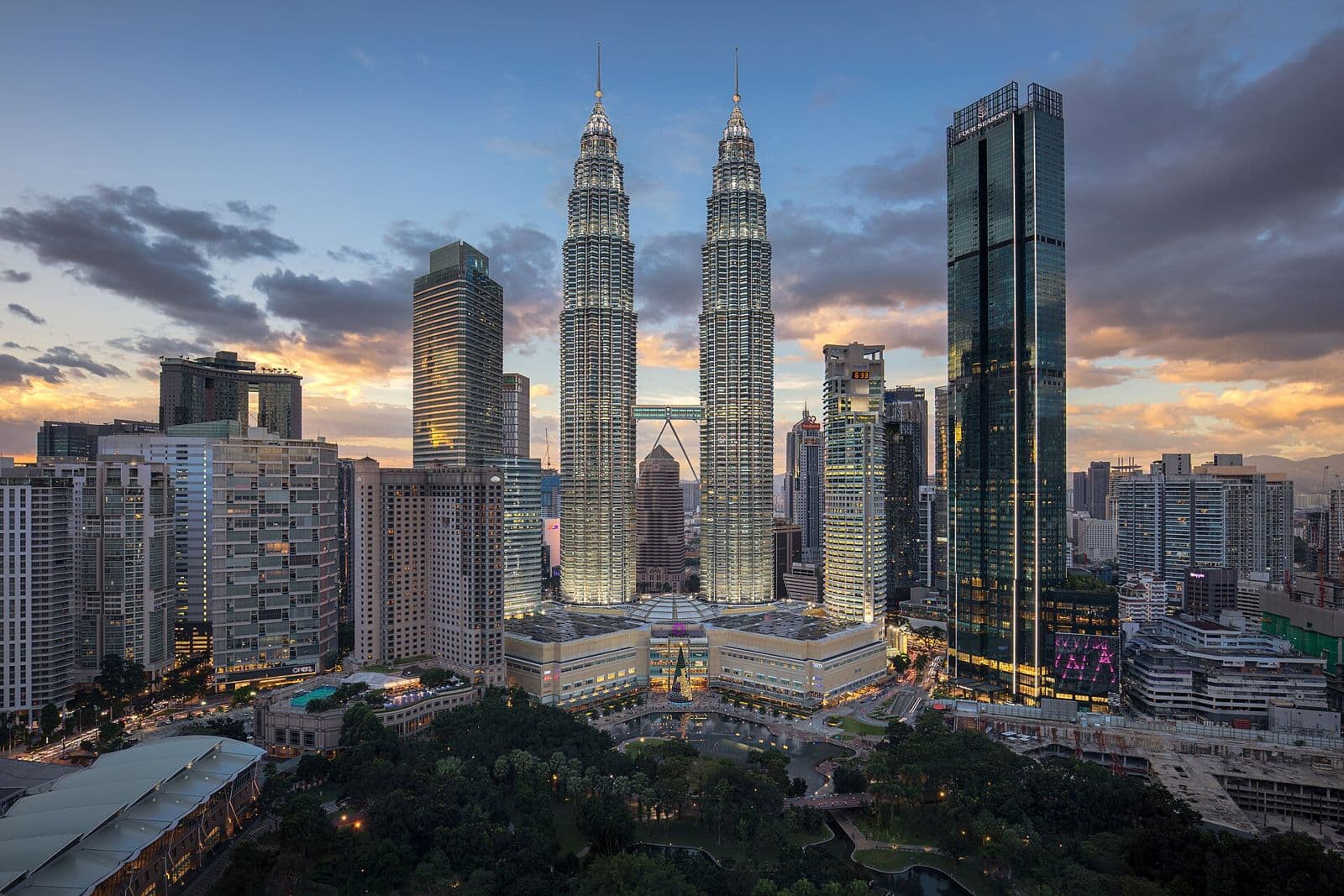 Best Luxury Car Rental in Kuala Lumpur (2026): An Honest Buyer's Guide