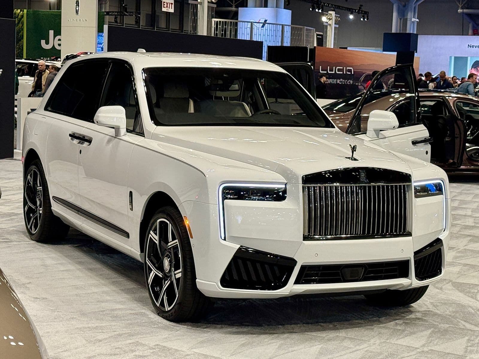 How Much to Rent a Rolls-Royce Cullinan in Kuala Lumpur