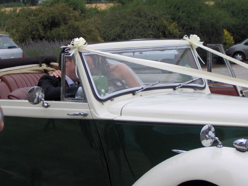 Wedding Car Rental in Kuala Lumpur: Rolls-Royce, Bentley & Costs